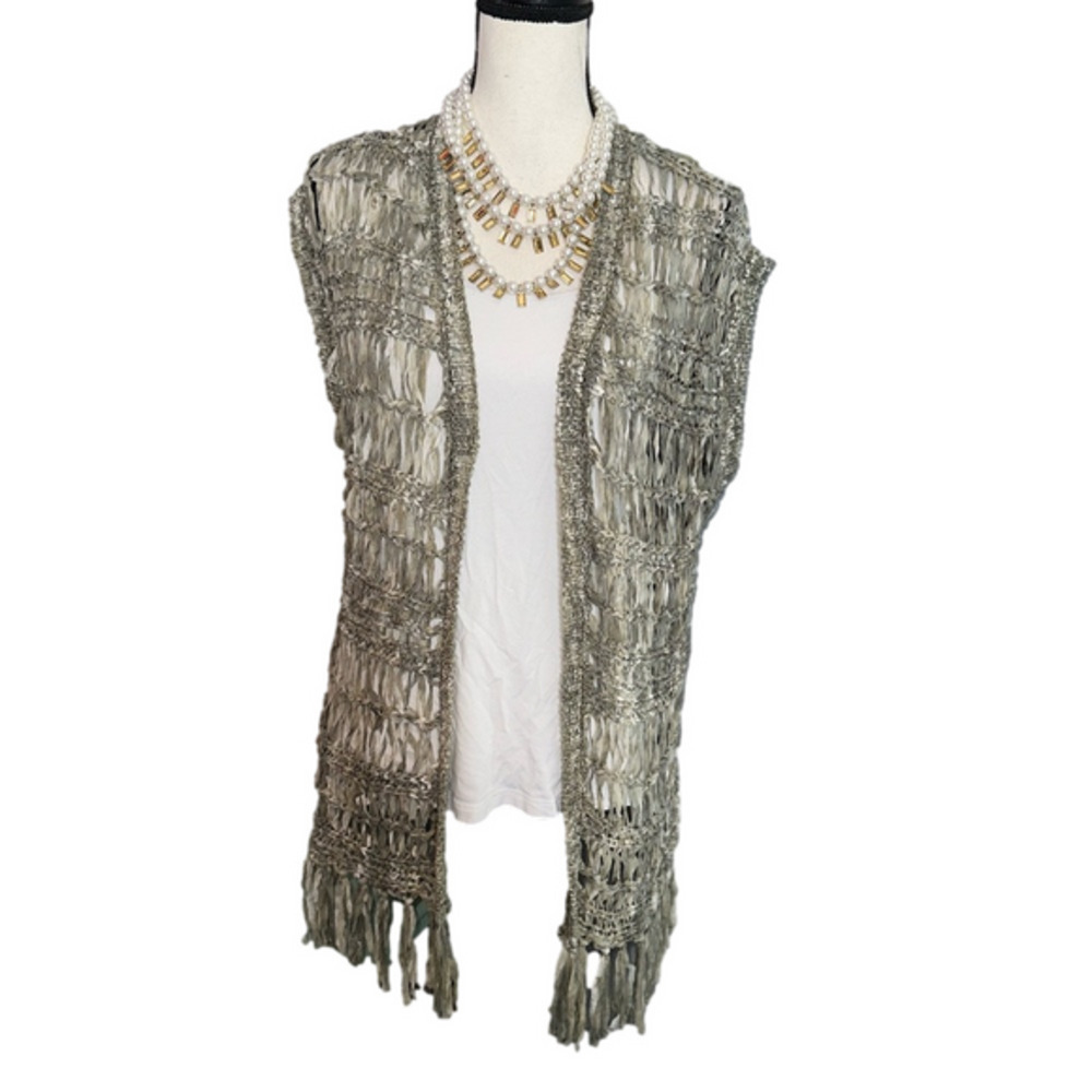 Chico’s Knit Green Vest GUC Fringe Size 1 Medium Cover Up Shrug Boho Western